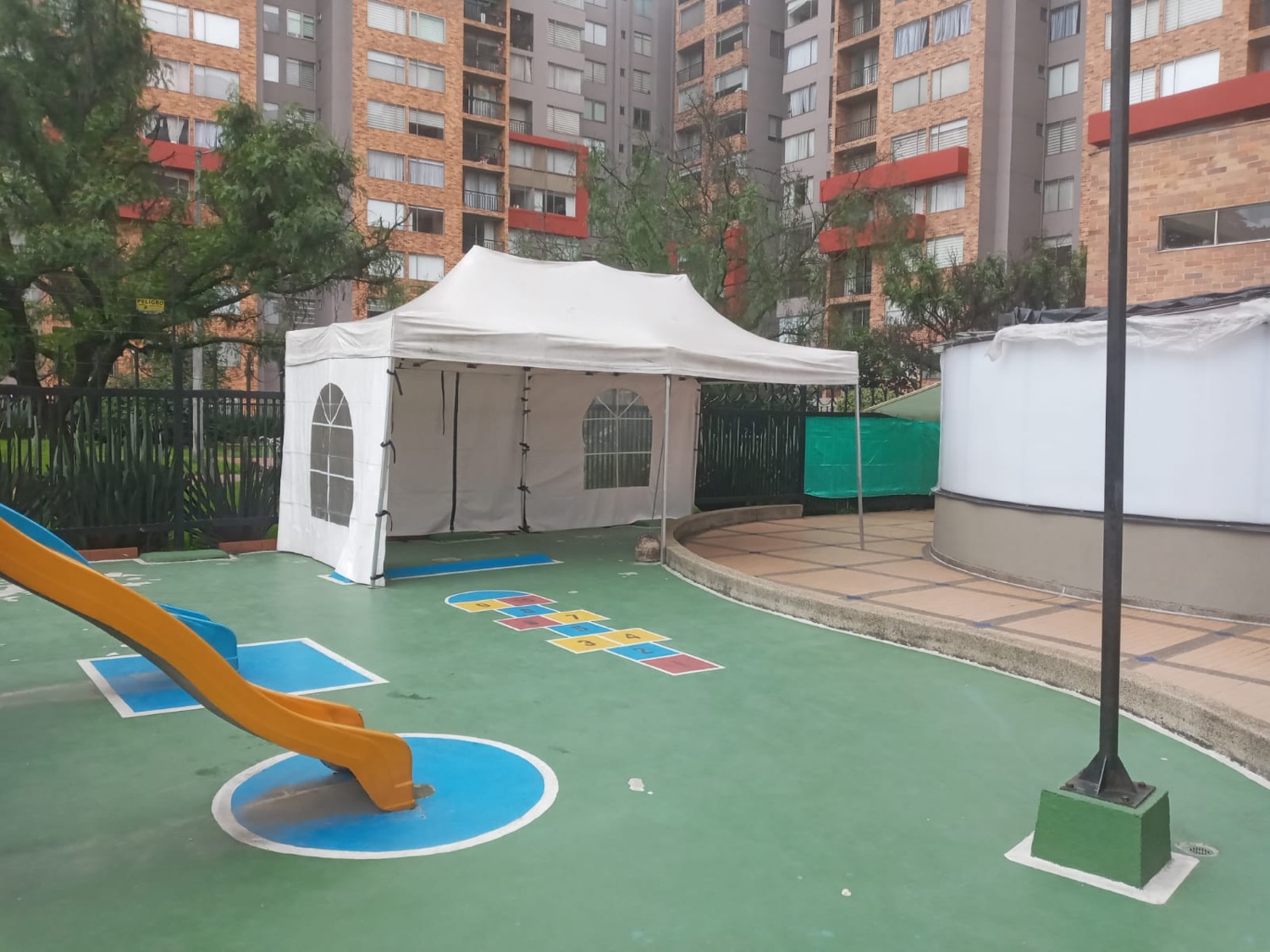Carpa para eventos montada en Bogotá